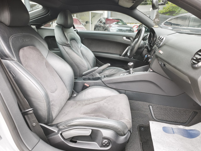 Audi Audi TT II 1.8 TFSI 160ch S line