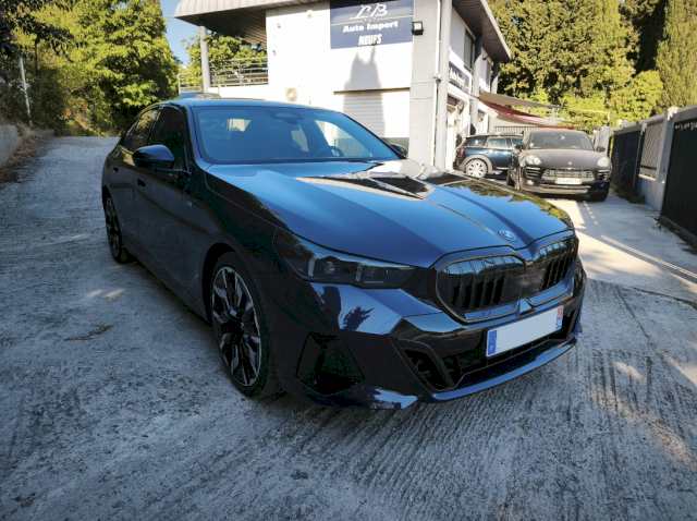BMW BMW Série 5 550e xDrive 489ch M Sport