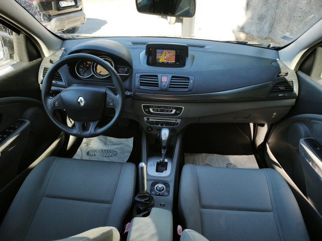 Renault Renault Megane III (B95) 1.5 dCi 110ch FAP Expression EDC eco²