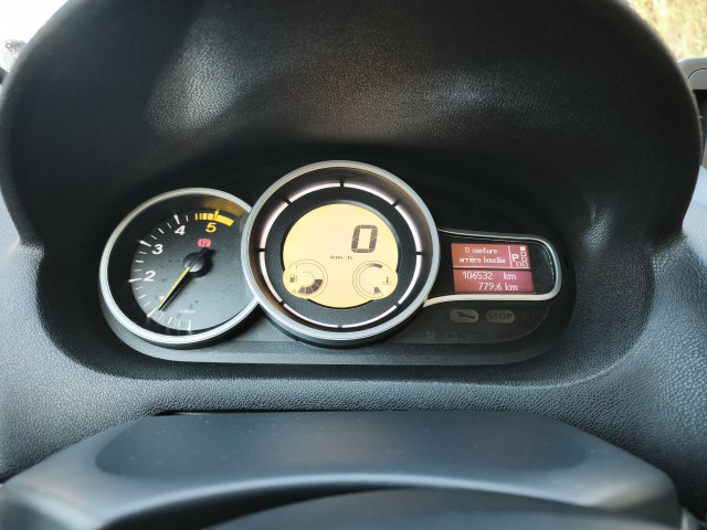 Renault Renault Megane III (B95) 1.5 dCi 110ch FAP Expression EDC eco²