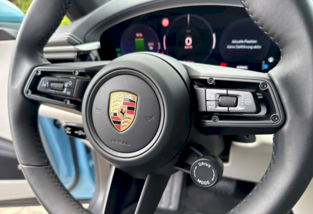 Porsche Porsche Macan 360ch