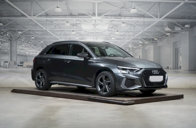 Audi Audi A3 Sportback Audi A3 Sportback 40 TFSIe S line Matrix