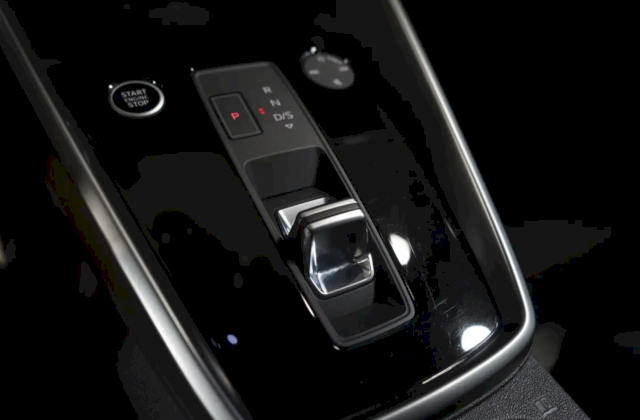 Audi Audi A3 Sportback Audi A3 Sportback 40 TFSIe S line Matrix