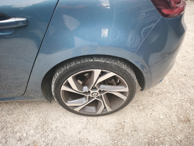 Renault Renault Megane IV (BFB) 1.6 TCe 205ch energy GT EDC
