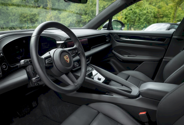 Porsche Porsche Macan 360ch