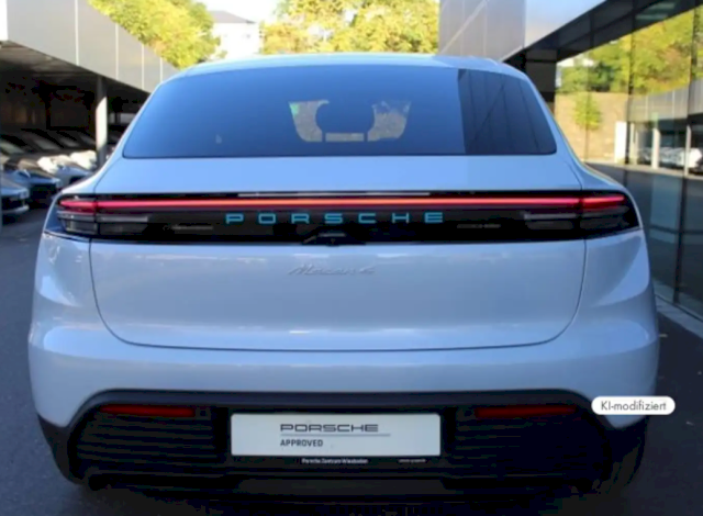 Porsche Porsche Macan 408ch 4