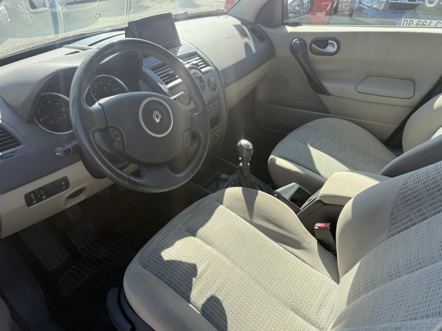 Renault Renault Megane AUTHENTIQUE 