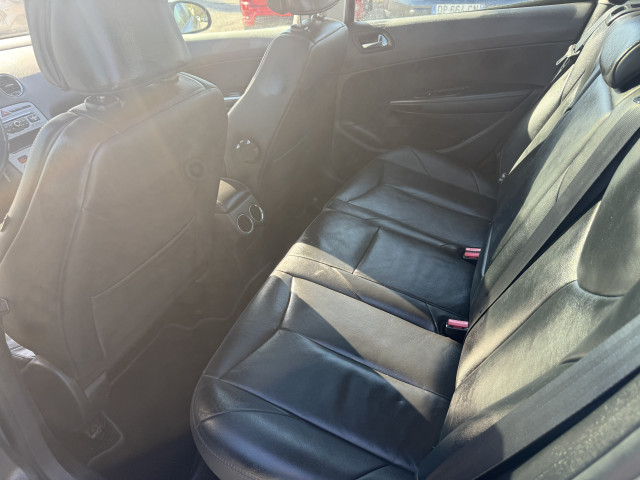 Peugeot Peugeot 308 FELINE 