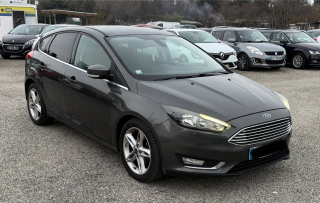 Ford Ford Focus TITANIUM