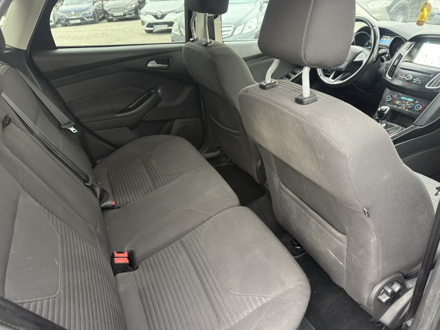 Ford Ford Focus TITANIUM