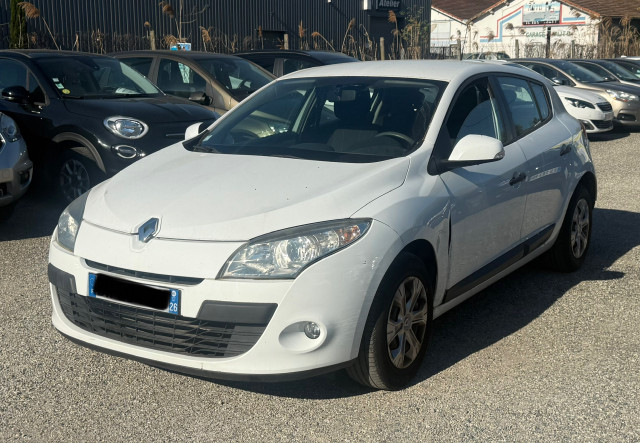 Renault Renault Megane III (B95) 1.5 dCi 90ch FAP Authentique eco²