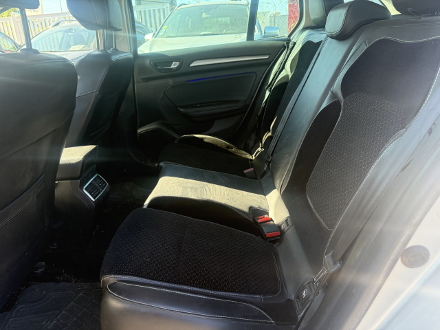 Renault Renault Megane IV (BFB) 1.6 dCi 130ch energy Intens