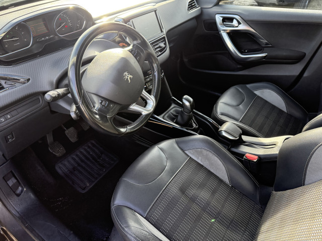 Peugeot Peugeot 2008 ALLURE 