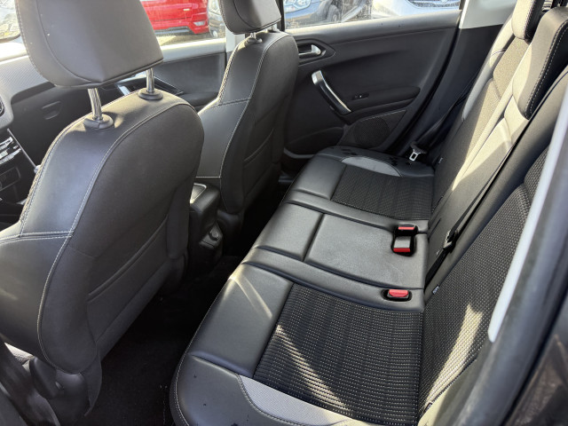 Peugeot Peugeot 2008 ALLURE 