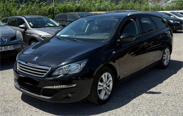 Peugeot Peugeot 308 1.2 ESSENCE 130 CV STYLE 