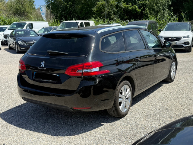 Peugeot Peugeot 308 1.2 ESSENCE 130 CV STYLE 