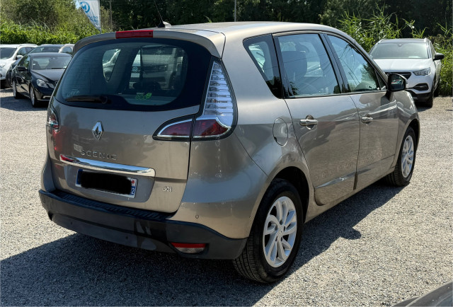 Renault Renault Megane III (B95) 1.5 dCi 110ch energy FAP Dynamique eco²