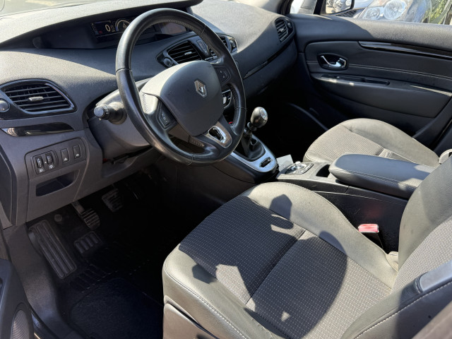 Renault Renault Megane III (B95) 1.5 dCi 110ch energy FAP Dynamique eco²