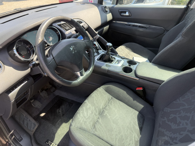 Peugeot Peugeot 3008 1.6 HDI 110 CV BUSINESS 