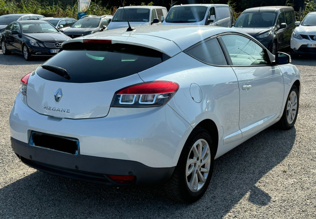 Renault Renault Megane III (D95) 1.5 dCi 110ch FAP TomTom Live eco²