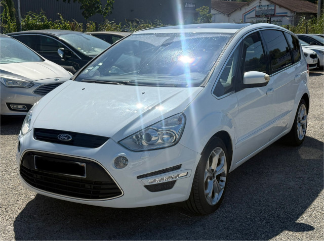 Ford Ford S-Max  2.0 TDCi 163ch FAP Titanium PowerShift 7 places