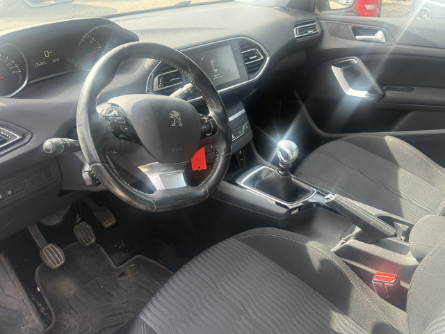 Peugeot Peugeot 308 II 1.6 BlueHDi 120ch Active S&S 5p