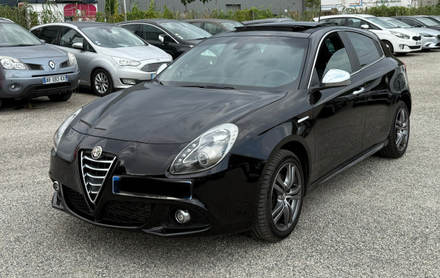 Alfa-Romeo Alfa-Romeo Giulietta 2.0 JTDm 150ch Trofeo Stop&Start