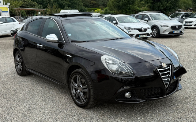 Alfa-Romeo Alfa-Romeo Giulietta  2.0 JTDm 150ch Trofeo Stop&Start