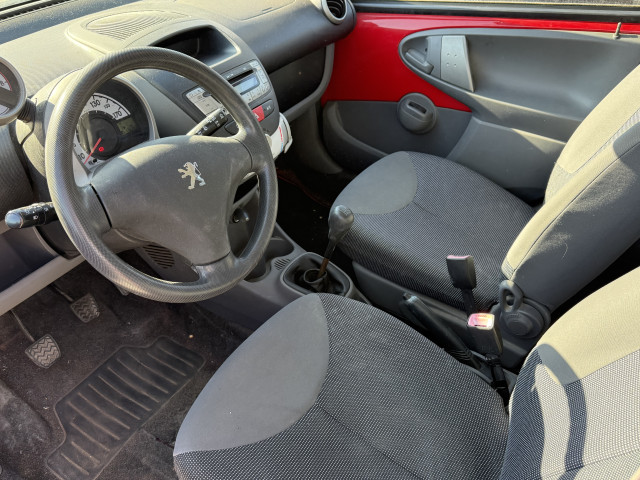 Peugeot Peugeot 107  1.0 12v Urban Move 5p