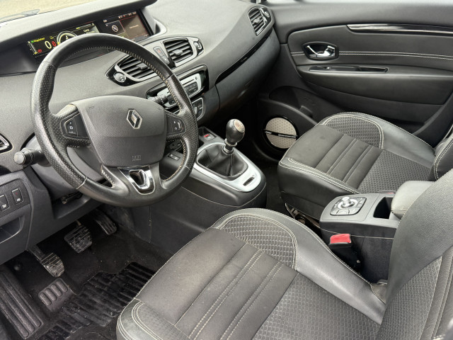 Renault Renault Scenic 1.6 DCI 130 CV BOSE 