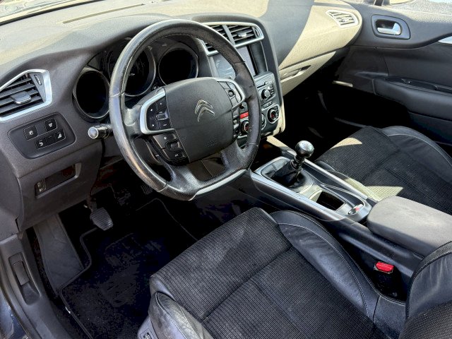 Citroen Citroën C4 II 1.6 e-HDi110 FAP Exclusive  5p