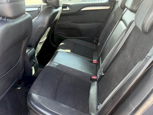 Citroen Citroën C4 II 1.6 e-HDi110 FAP Exclusive  5p