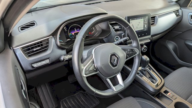 Renault Renault Arkana 1.6 E-Tech 145ch full hybrid Evolution - 14325€ HT