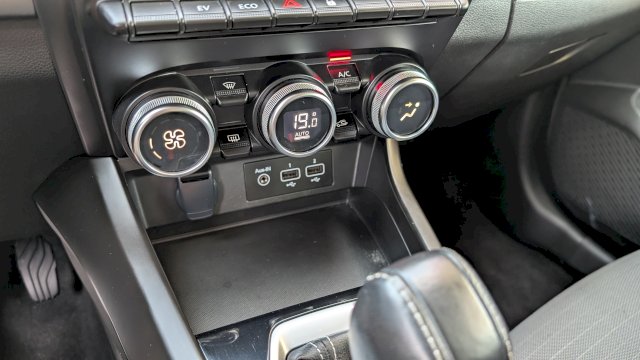 Renault Renault Arkana 1.6 E-Tech 145ch full hybrid Evolution - 14325€ HT