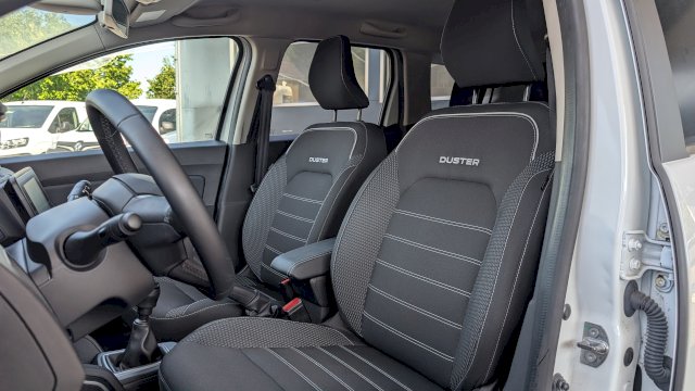 Dacia Dacia Duster 1.0 ECO-G 100ch Journey 4x2 - 16500€ HT