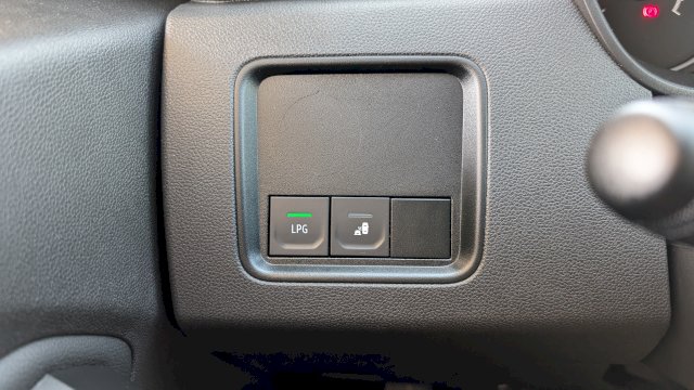 Dacia Dacia Duster 1.0 ECO-G 100ch Journey 4x2 - 16500€ HT