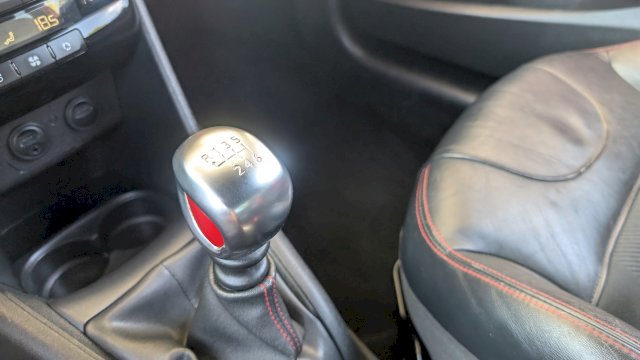 Peugeot Peugeot 208  1.6 THP 200ch GTI 3p