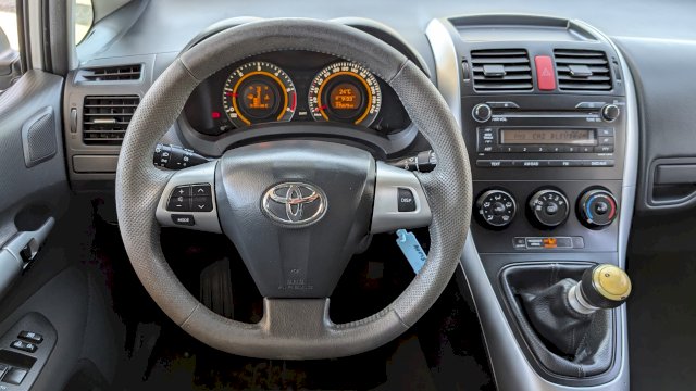 Toyota Toyota Auris 1.4 D-4D 90ch FAP 5p