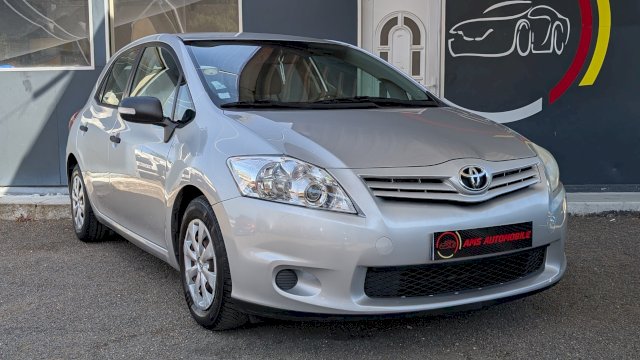 Toyota Toyota Auris 1.4 D-4D 90ch FAP 5p