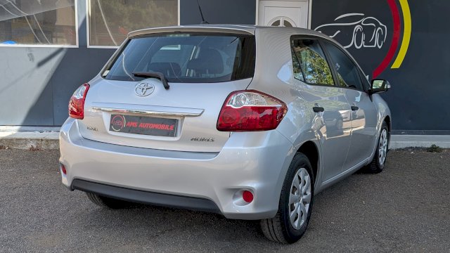 Toyota Toyota Auris 1.4 D-4D 90ch FAP 5p