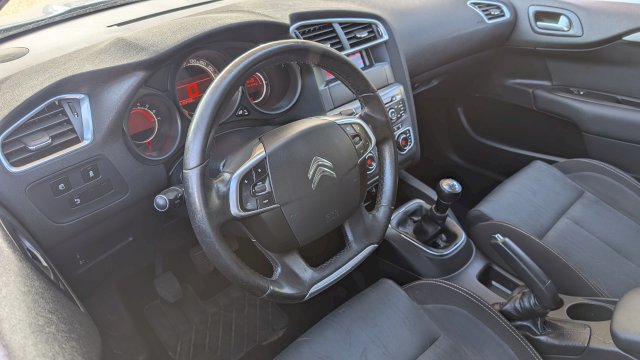 Citroen Citroën C4 II 1.6 HDi 90 FAP Confort
