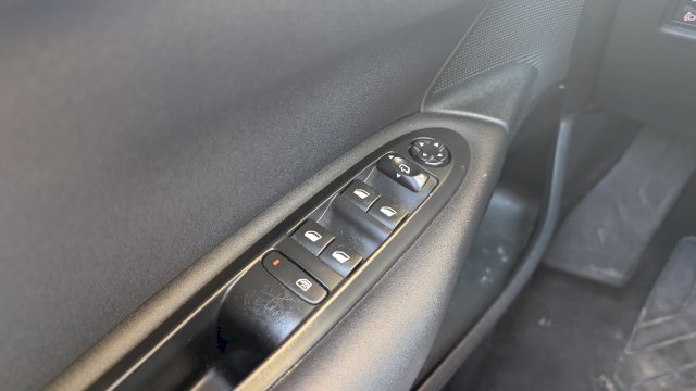 Citroen Citroën C4 II 1.6 HDi 90 FAP Confort