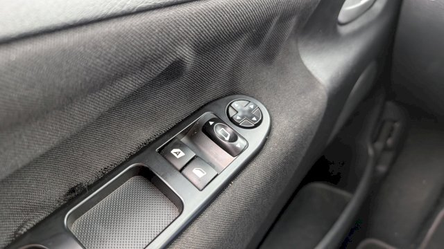 Peugeot Peugeot 207 1.4 VTi 95ch Série 64 5p