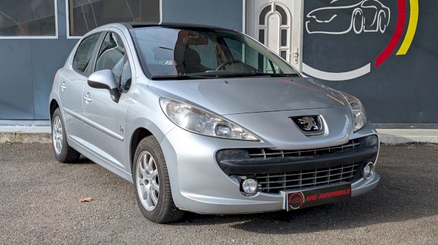 Peugeot Peugeot 207 1.4 VTi 95ch Série 64 5p