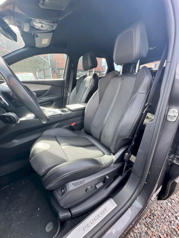 Peugeot Peugeot 3008 Essence 1.2 THP/ PureTech 130 