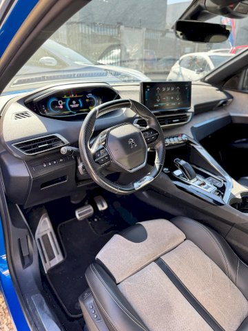 Peugeot Peugeot 3008 Essence/électrique Hybrid4 (M45GBU) 299 CV