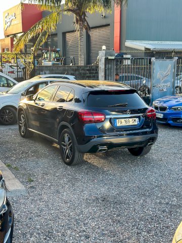 Mercedes-Benz Mercedes-Benz Classe GLA Essence GLA 180 (156.942) 122 CV