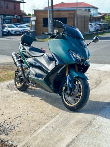 Yamaha XP560D 