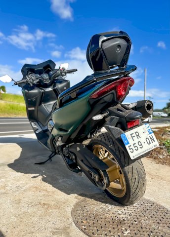 Yamaha XP560D 