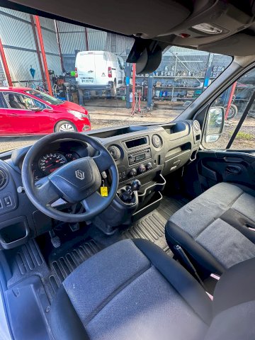 Renault Renault Master Diesel 2.3 dCi 145 FWD 